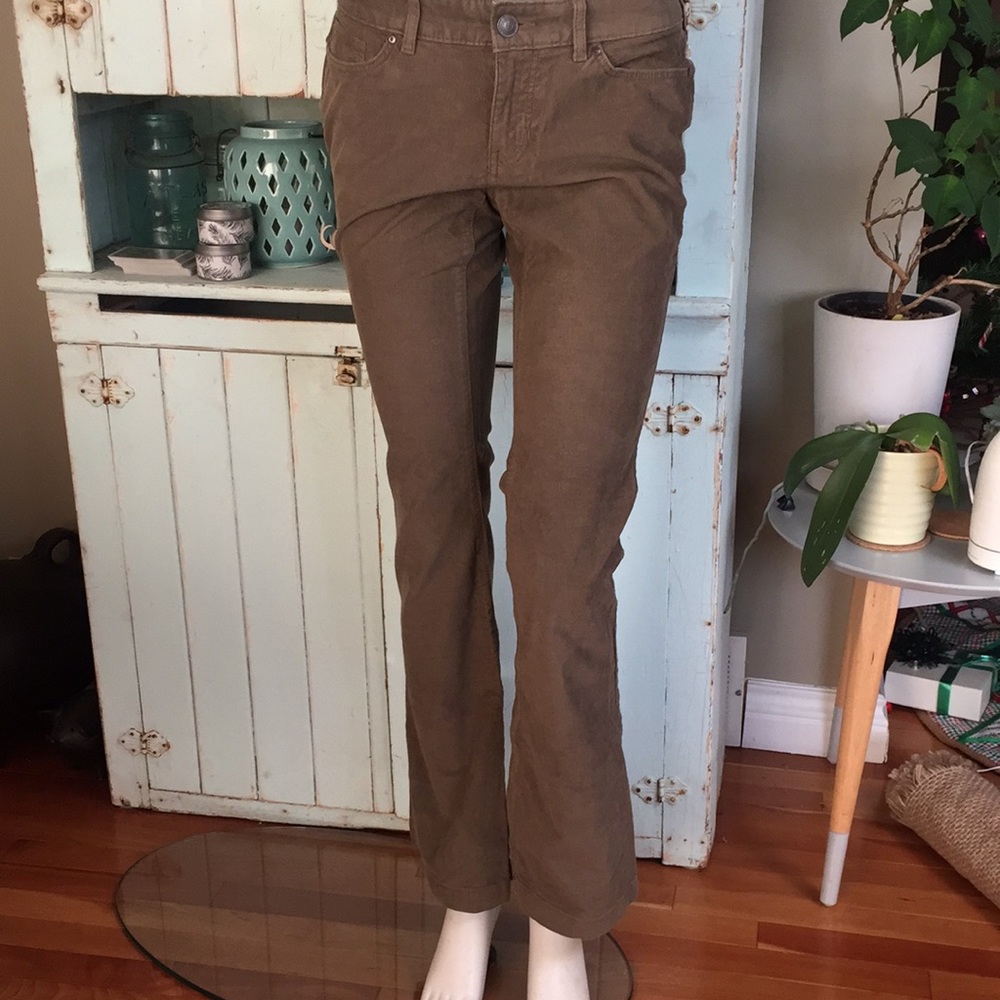 Eddie Bauer Slightly Flared Tan Corduroy Pants 2
